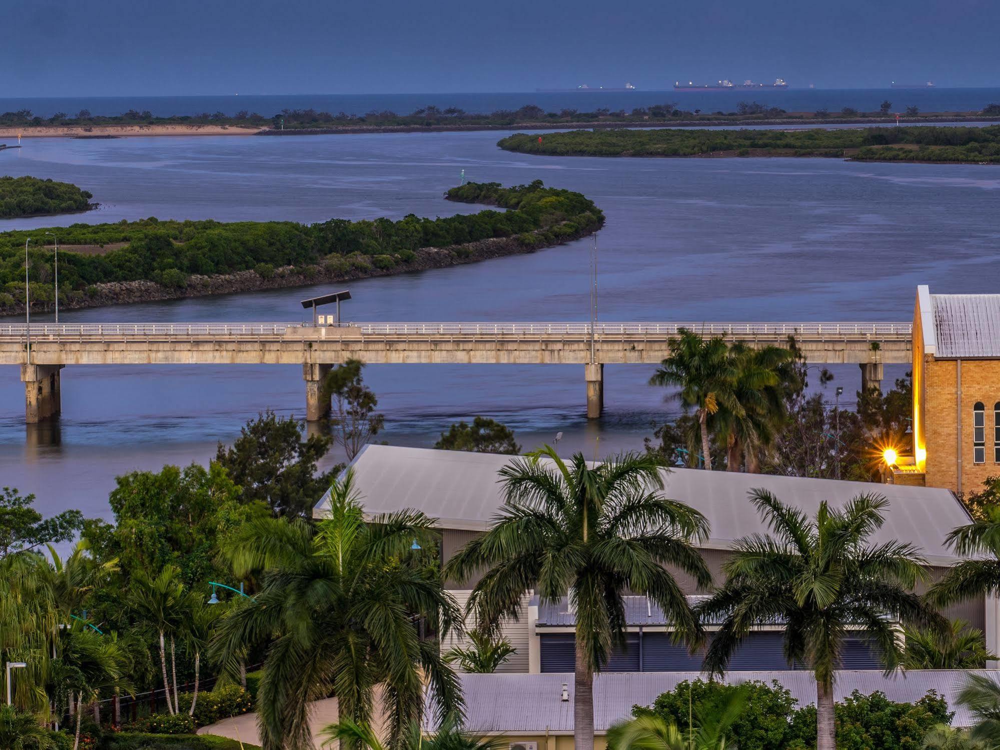 Lanai Riverside Apartments Mackay Exterior foto